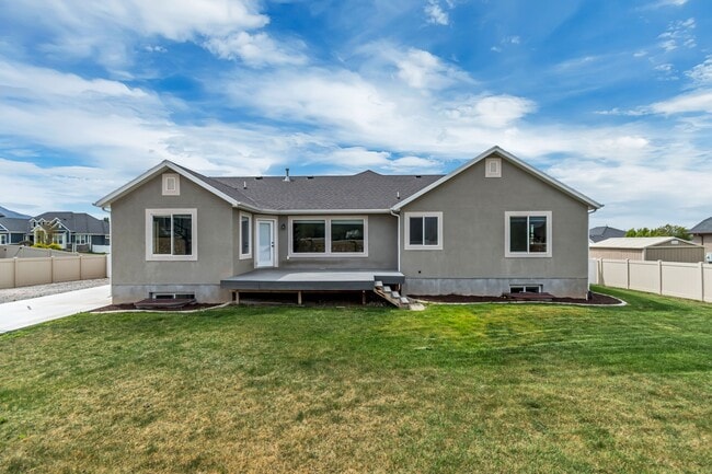 15 S 900th E in Salem, UT - Building Photo - Building Photo