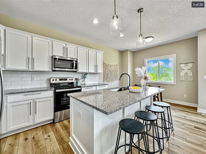 9131 Calvin Dr in West Des Moines, IA - Building Photo - Building Photo