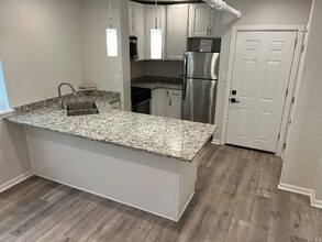 3740 W Eastwood Ave-Unit -1 in Chicago, IL - Building Photo - Building Photo