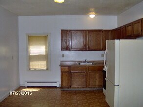 78 Chestnut Ave, Unit 1 in Waterbury, CT - Building Photo - Building Photo