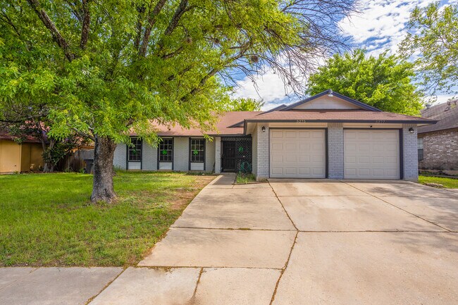 5275 Meadow Rise St, Unit 5277