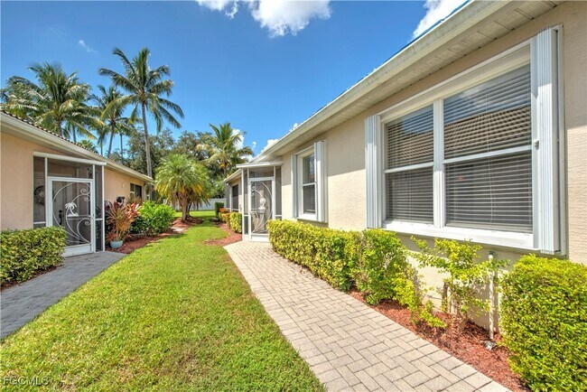 13628 Gulfbreeze St in Ft. Myers, FL - Building Photo - Building Photo