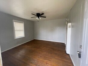 3120 Emory St in Lubbock, TX - Building Photo - Building Photo