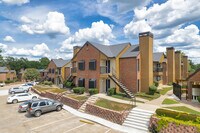 The Colony Apartments photo'