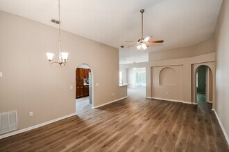 7463 Lawn Tennis Ln in Jacksonville, FL - Building Photo - Building Photo