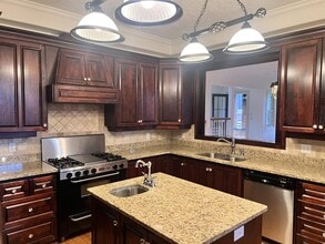 346xx Ferndale Ave in Mission, BC - Building Photo - Building Photo