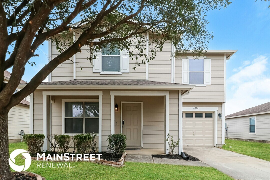 6526 Winter Mountain Ln in Spring, TX - Building Photo