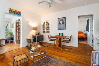 903 Clarendon St, Unit B in Durham, NC - Building Photo - Building Photo