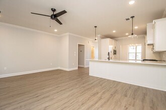 308 Kanis Ridge Dr in Little Rock, AR - Building Photo - Building Photo