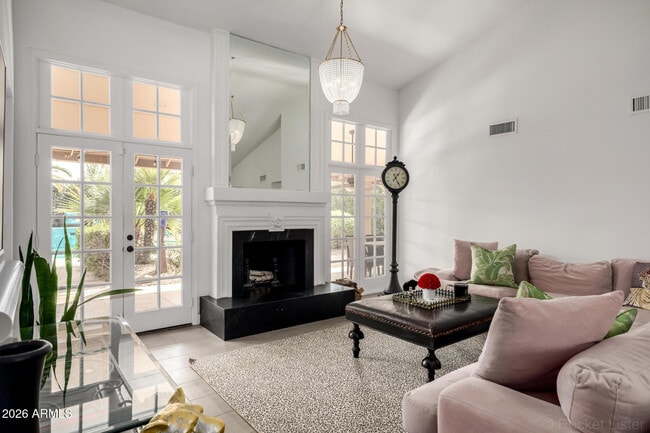 9825 E Turquoise Ave in Scottsdale, AZ - Building Photo - Building Photo