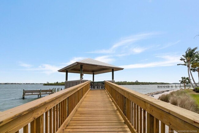 property at 5626 SE Schooner Oaks Way