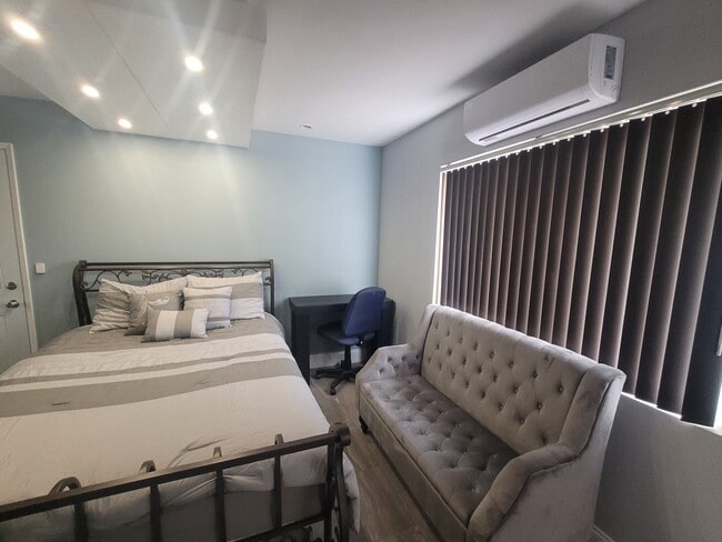 39 Kucera Ct, Unit B in Murrieta, CA - Building Photo - Building Photo