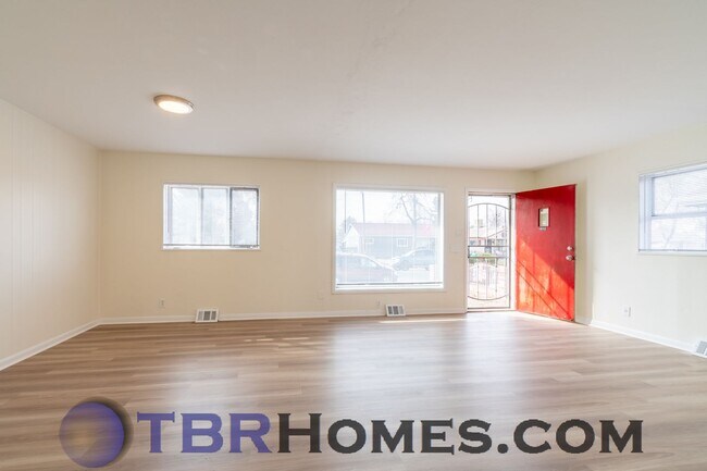 1648 Lansing St in Aurora, CO - Building Photo - Building Photo