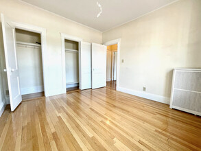 14 Alton Pl, Unit 3 in Brookline, MA - Building Photo - Building Photo