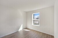 9825 Lanewell St photo'