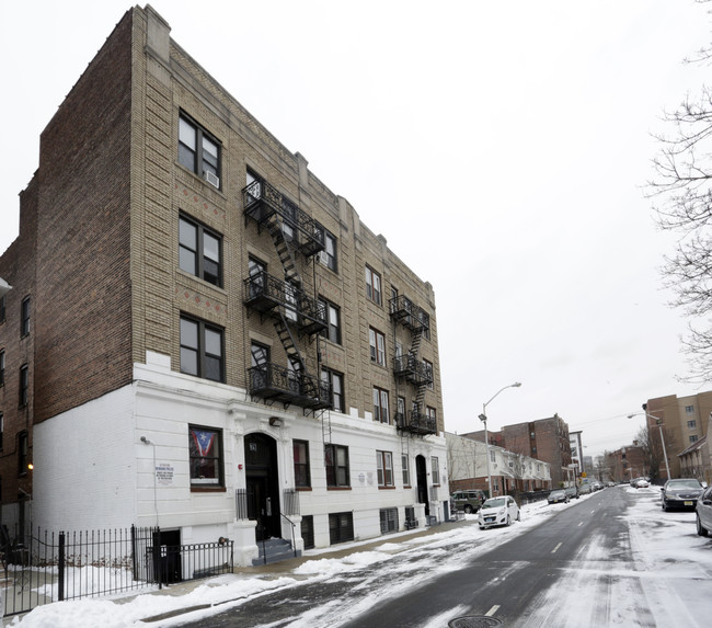 74-76 Broad St in Newark, NJ - Foto de edificio - Building Photo