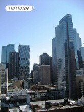 350 W 50th St in New York, NY - Building Photo - Building Photo