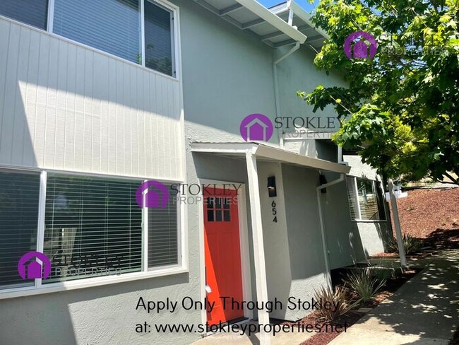 property at 654 E N St