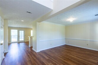 2887 Manor Glen Ln NW in Suwanee, GA - Building Photo - Building Photo