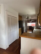 105 E Olive Ave in Lompoc, CA - Building Photo - Building Photo