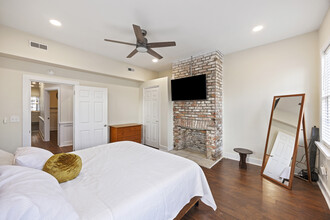 66 Line St in Charleston, SC - Building Photo - Building Photo