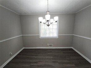 2879 Port Royal Ln in Decatur, GA - Building Photo - Building Photo