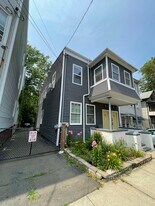 52 Nash St, Unit 2nd Floor in New Haven, CT - Building Photo