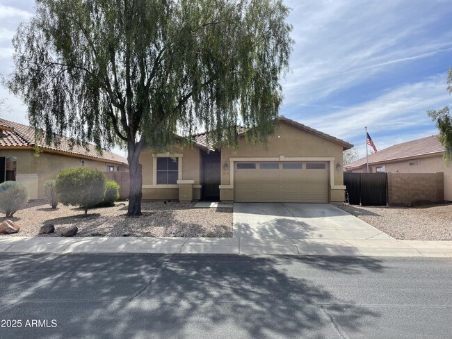 24775 W Dove Trail in Buckeye, AZ - Building Photo - Building Photo