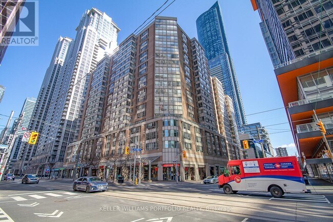 property at 711-711 Bay St.
