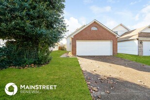 2723 Riverbend Dr in Nashville, TN - Building Photo