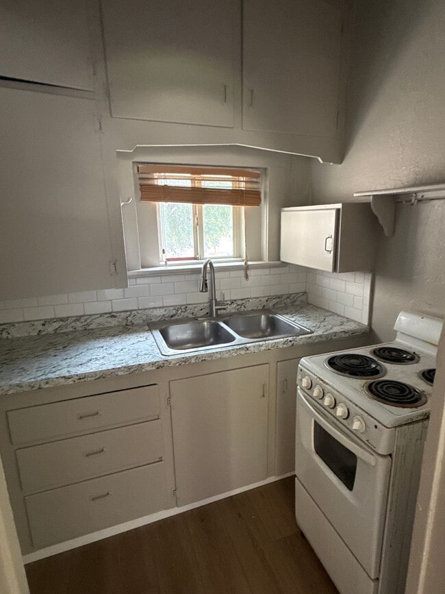 2671 Jefferson Ave in Ogden, UT - Building Photo - Building Photo