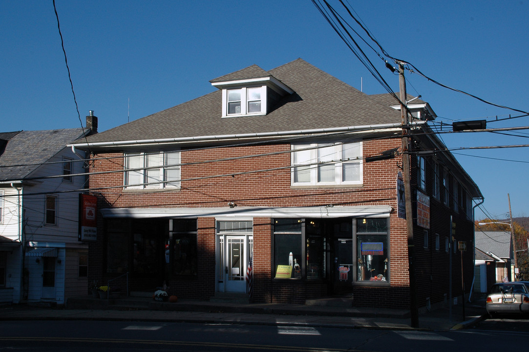 100 Old Route 115 in Wind Gap, PA - Building Photo