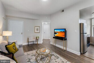 1621 T St NW in Washington, DC - Building Photo - Building Photo