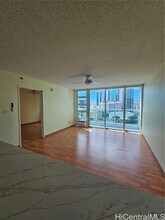 1448 Young St in Honolulu, HI - Building Photo - Building Photo