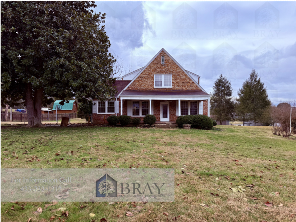 112 Liberty Church Rd in Kingsport, TN - Building Photo