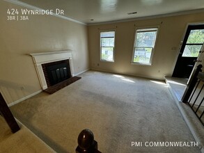 424 Wynridge Dr in Charlottesville, VA - Building Photo - Building Photo