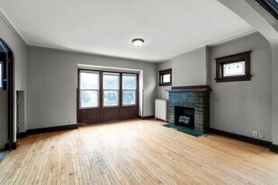 3009 N Maryland Ave in Milwaukee, WI - Building Photo