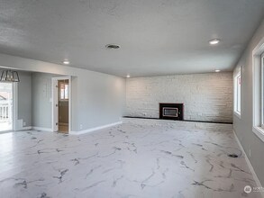 857 Vista Dr in Moses Lake, WA - Building Photo - Building Photo