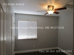 143 Bernt Ave in Manteca, CA - Building Photo - Building Photo