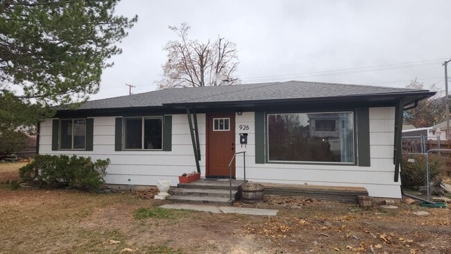 property at 926 Longstaff St