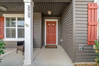 2929 Feng Wy in Clarksville, TN - Building Photo - Building Photo