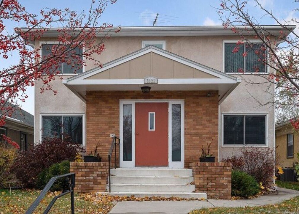 3820 42nd Ave S in Minneapolis, MN - Building Photo