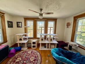 120 Kenrick St in Boston, MA - Building Photo - Building Photo