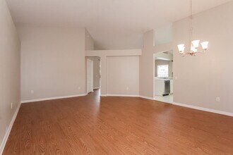 9007 Egret Cove Cir in Riverview, FL - Foto de edificio - Building Photo