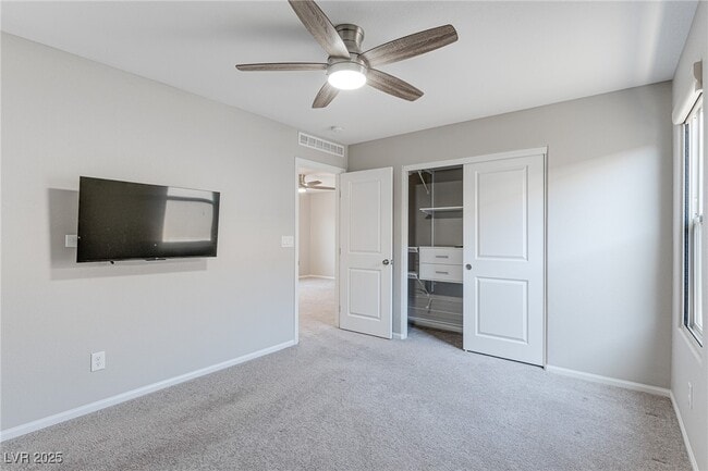 property at 9539 Wayfarer Seek Ct