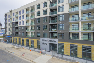 West Tenth in Calgary, AB - Building Photo - Building Photo