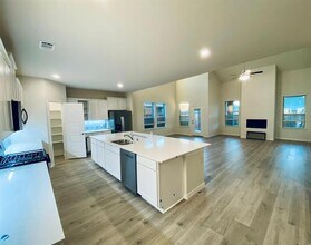 3913 Fitzgerald Ave in Aubrey, TX - Building Photo - Building Photo