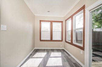 4431 N Marmora Ave in Chicago, IL - Foto de edificio - Building Photo