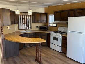 1302 Munsterlander Loop in Brookings, SD - Building Photo - Building Photo