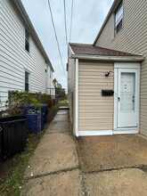 701 W 2nd St in Florence, NJ - Building Photo - Building Photo